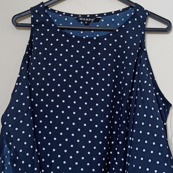 Top - Picture 8 of 9